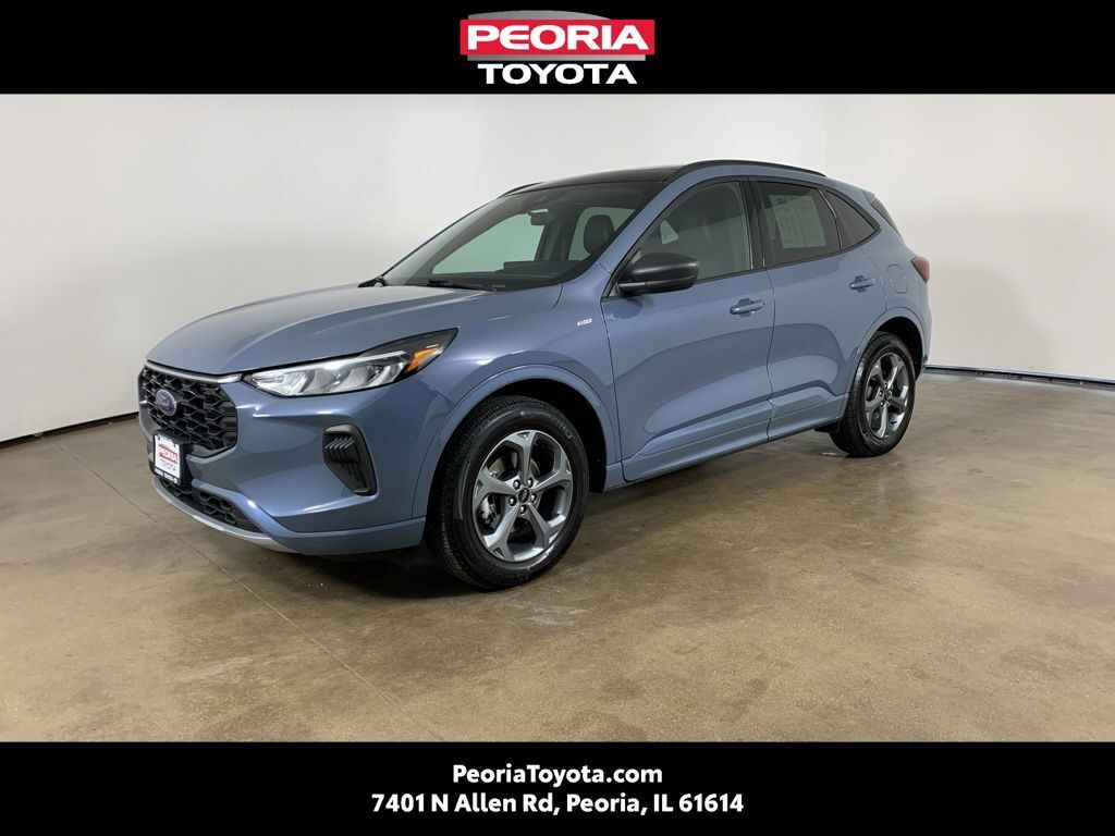 2024 FORD Escape
