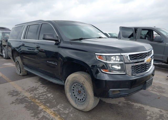 2017 CHEVROLET Suburban