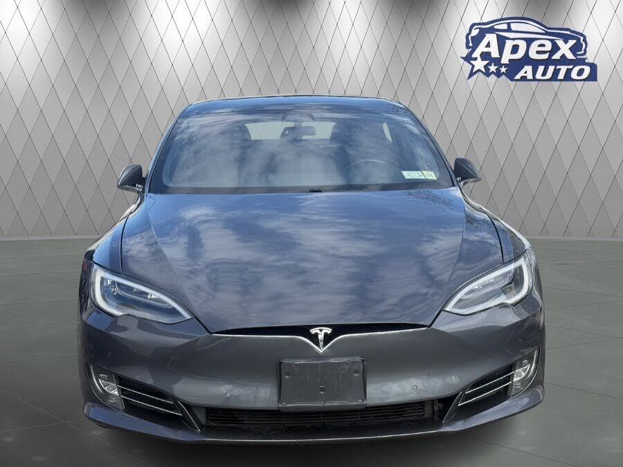 2019 TESLA Model S