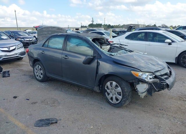 2012 TOYOTA Corolla