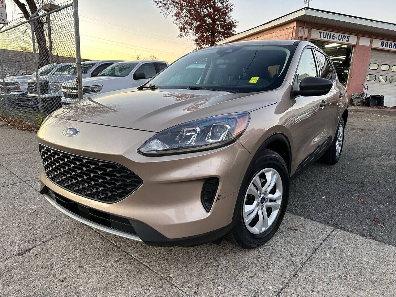 2020 FORD Escape