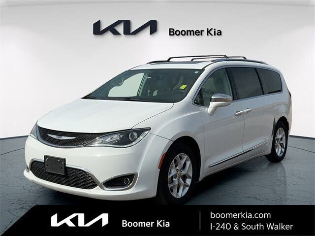 2020 CHRYSLER Pacifica