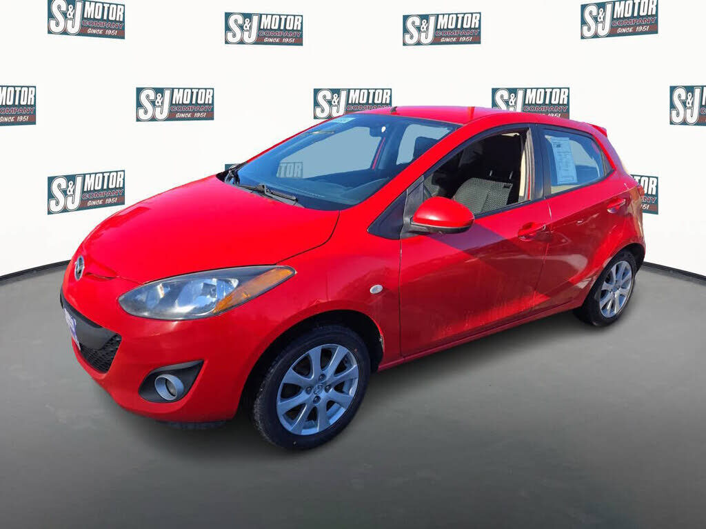 2012 MAZDA Mazda2