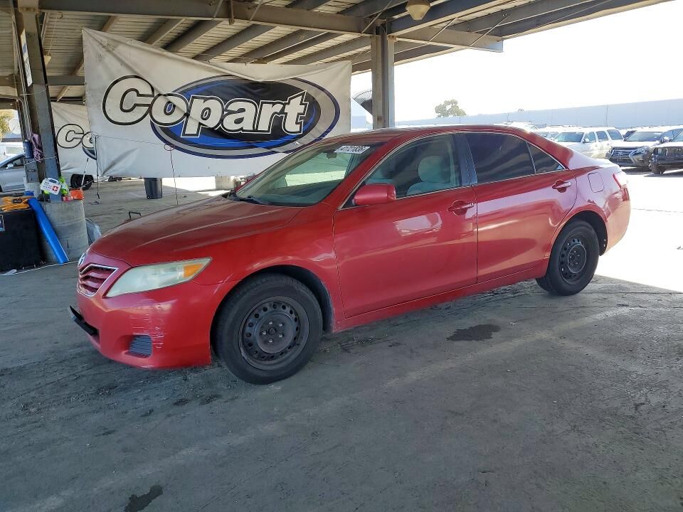 2010 TOYOTA Camry