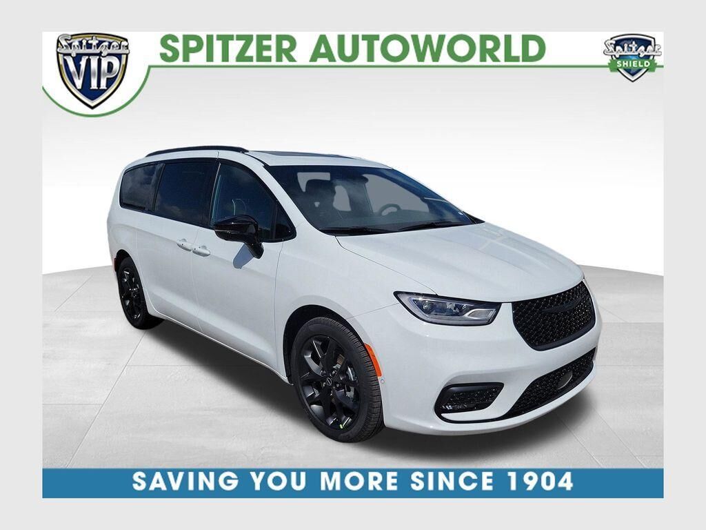 2026 CHRYSLER Pacifica