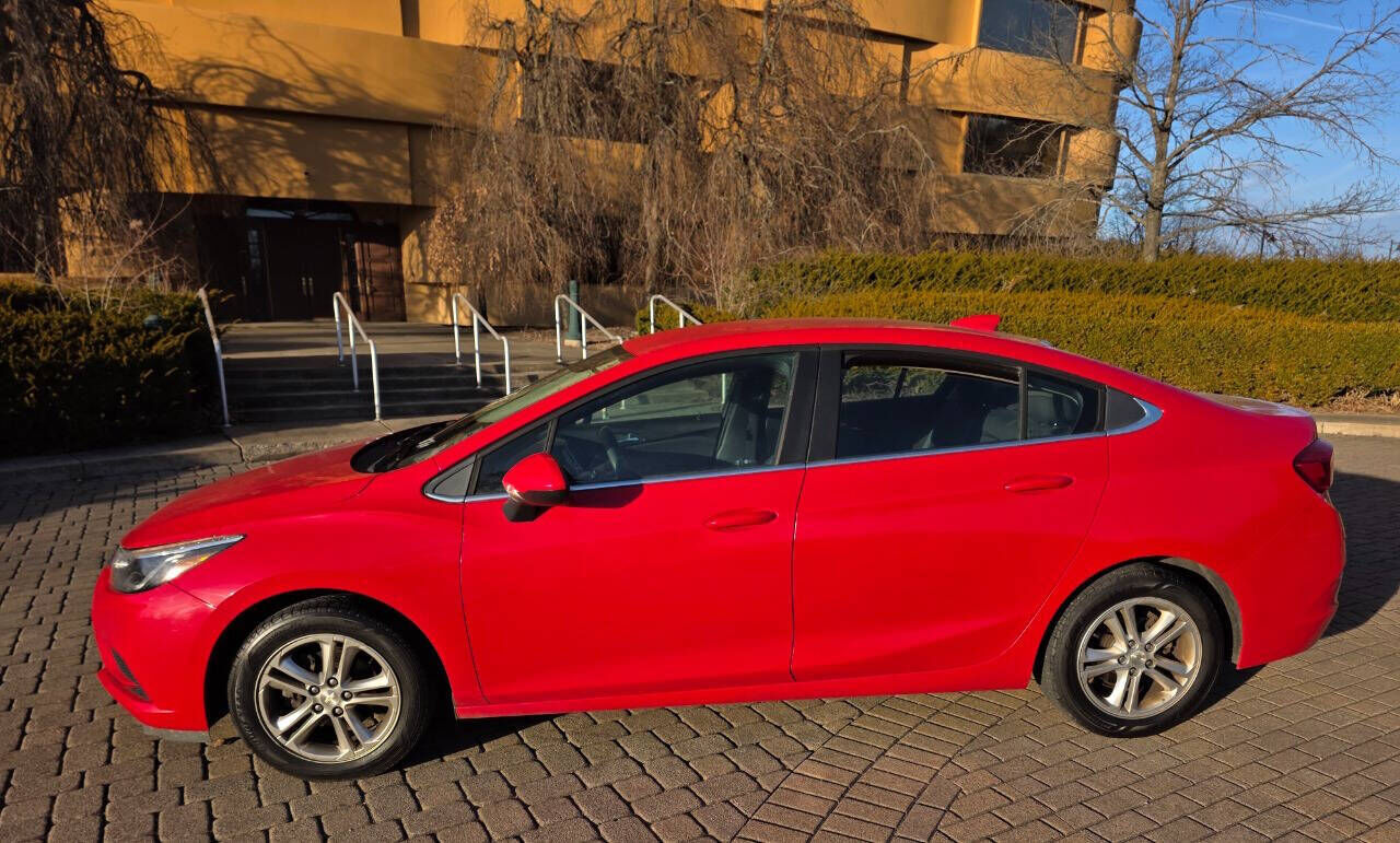 2018 CHEVROLET Cruze