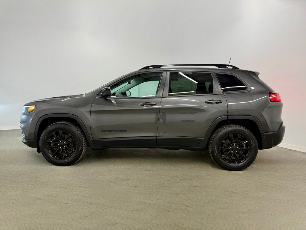 2023 JEEP Cherokee
