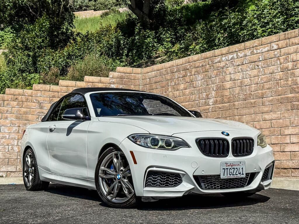 2016 BMW M2