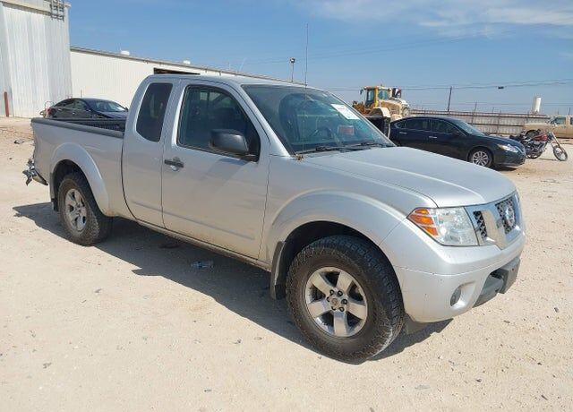 2012 NISSAN Frontier