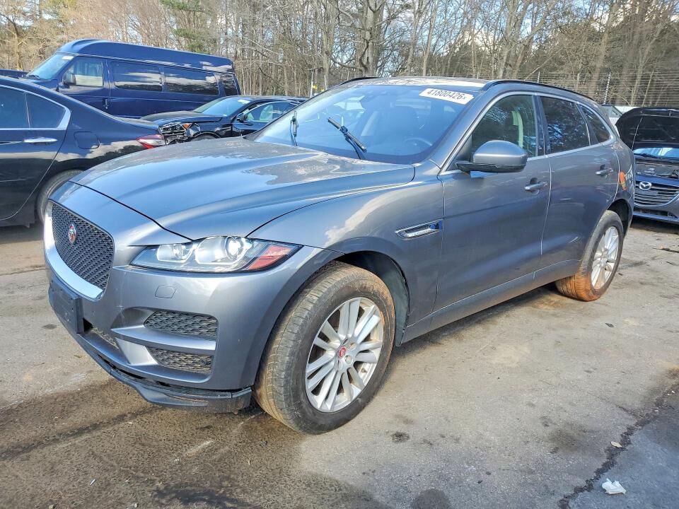 2017 JAGUAR F-Pace