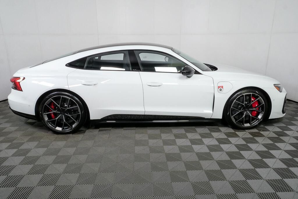 2026 Audi RS e-tron GT