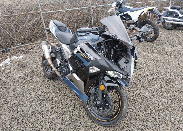 2023 KAWASAKI Ninja