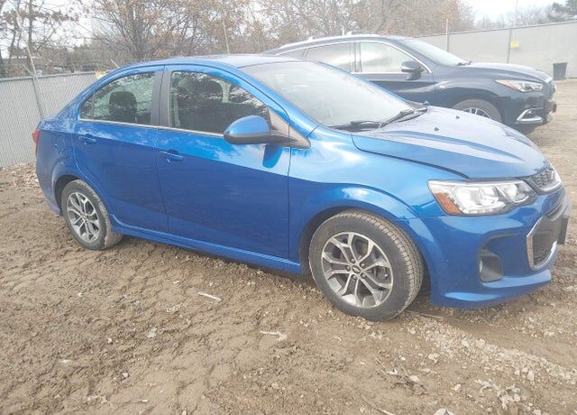2017 CHEVROLET Sonic