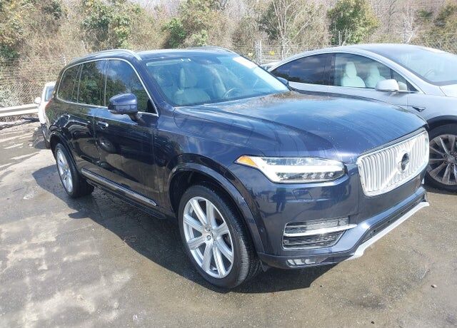 2016 VOLVO XC90