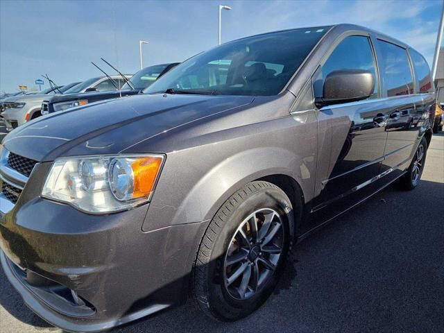 2017 DODGE Grand Caravan