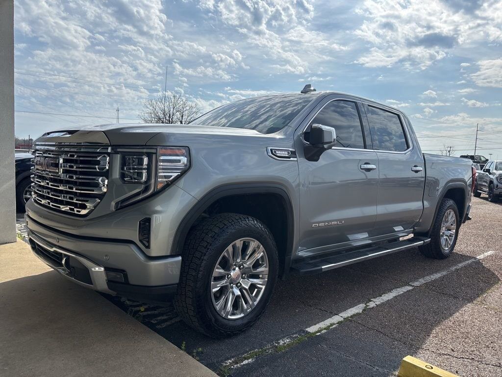 2023 GMC Sierra