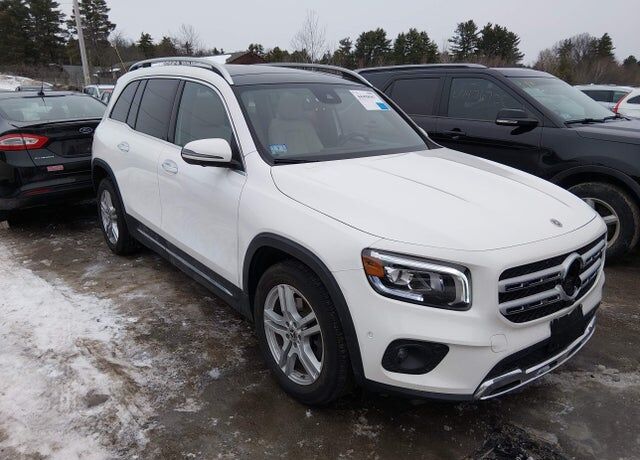 2022 MERCEDES-BENZ GLB-Class