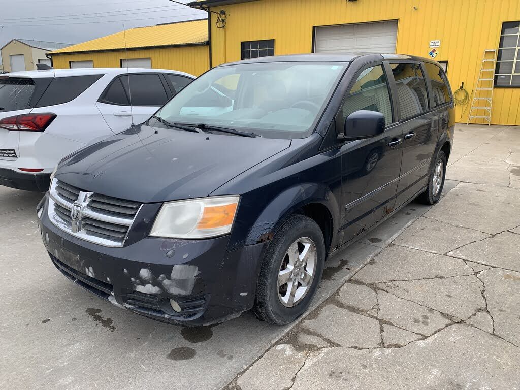 2008 DODGE Caravan