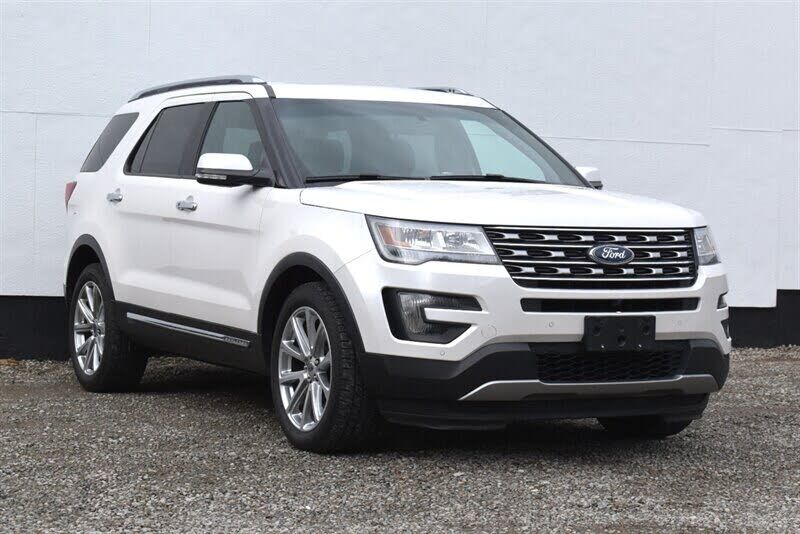 2016 FORD Explorer