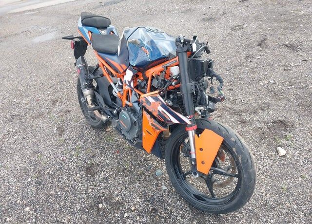 2024 KTM RC