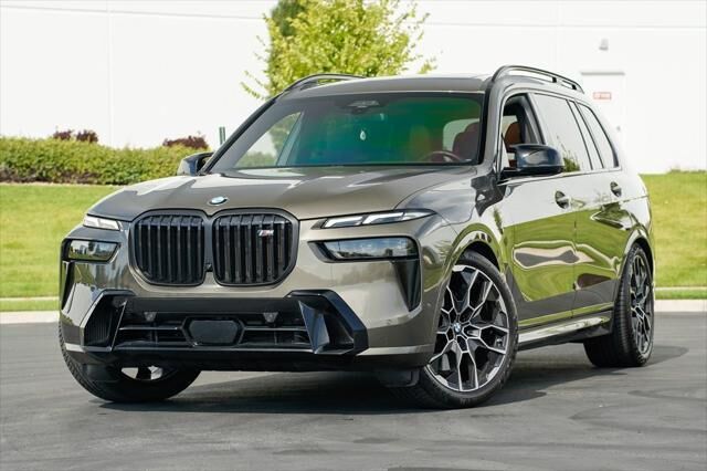2025 BMW X7