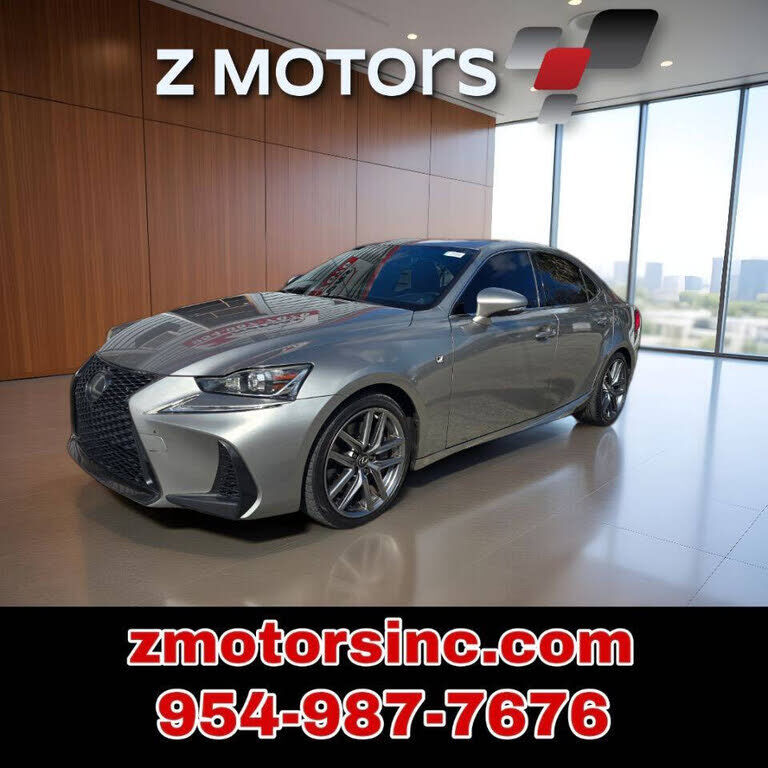 2017 LEXUS IS