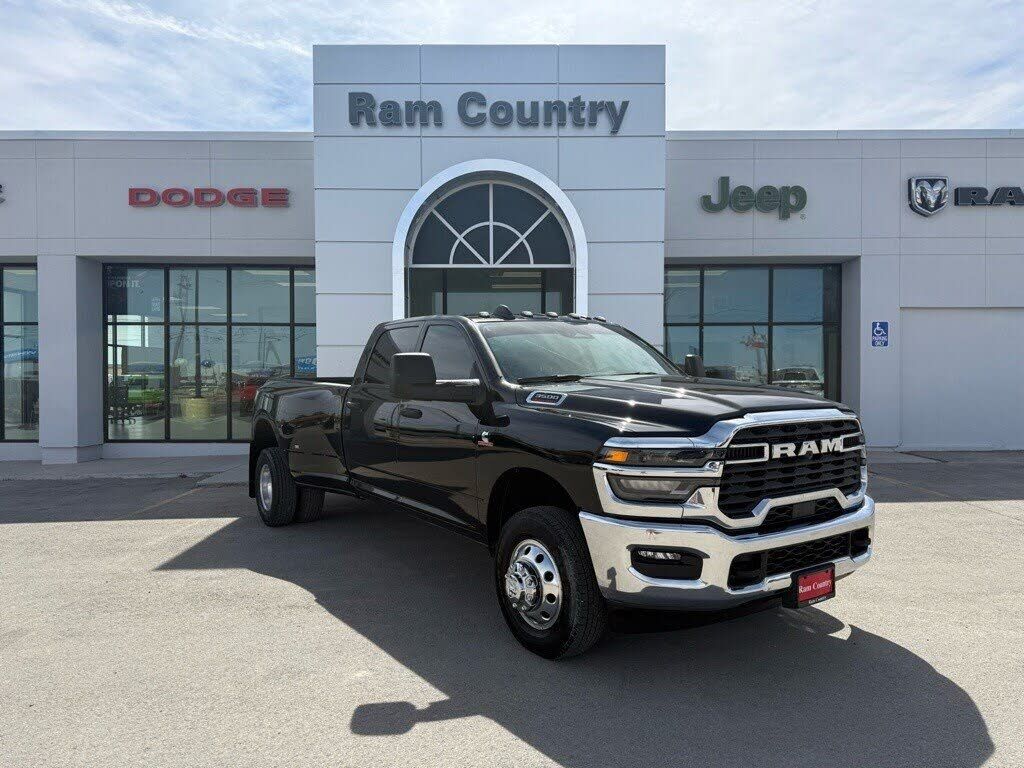 2025 RAM 3500
