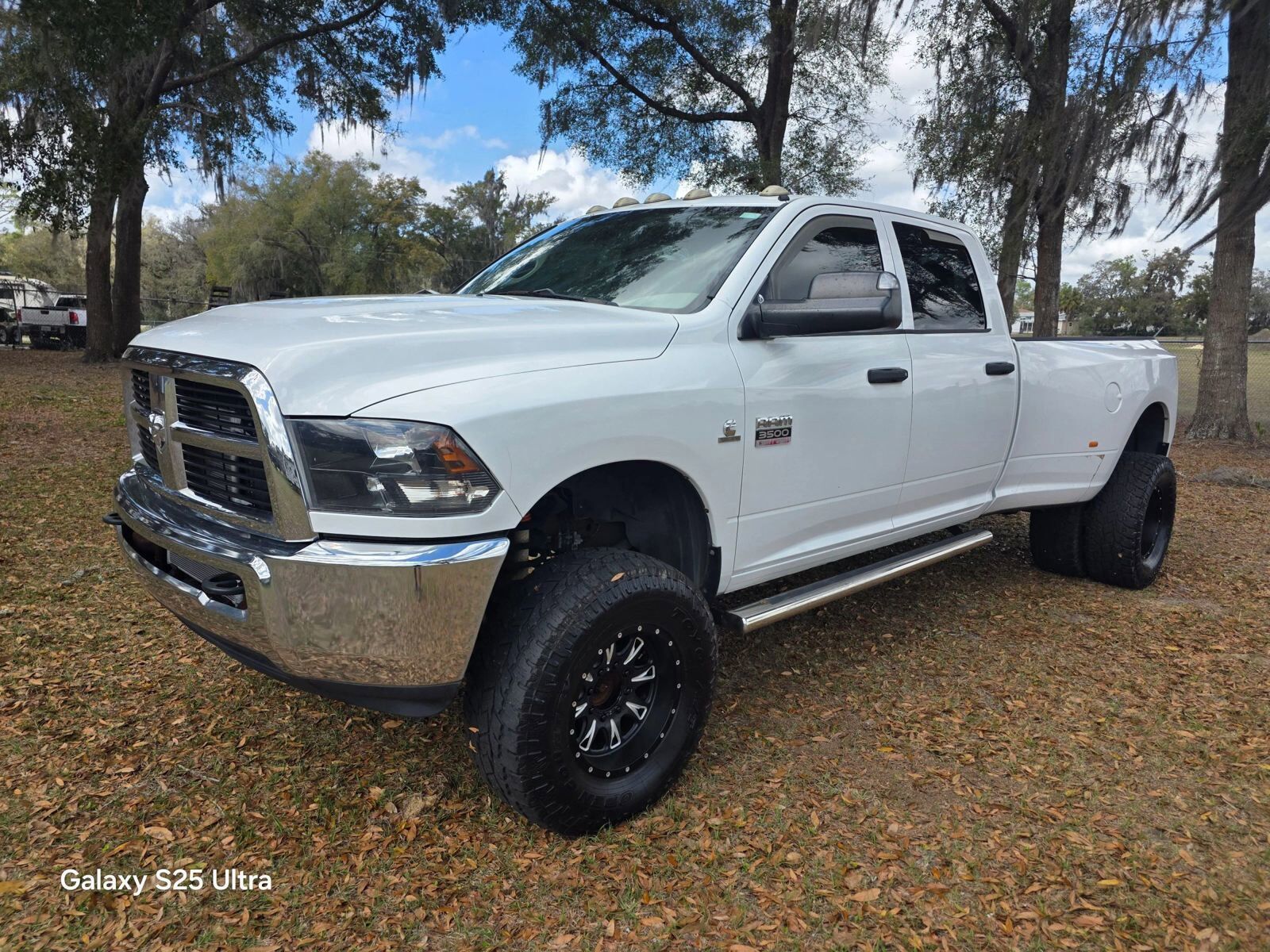 2012 DODGE Ram