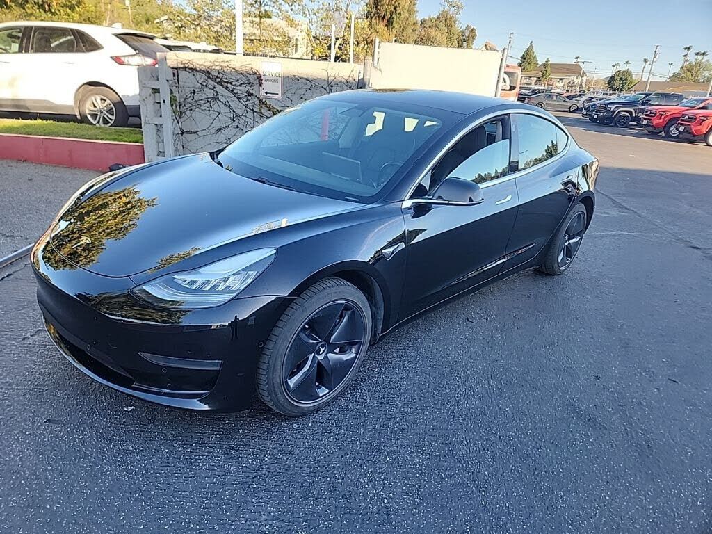 2020 TESLA Model 3
