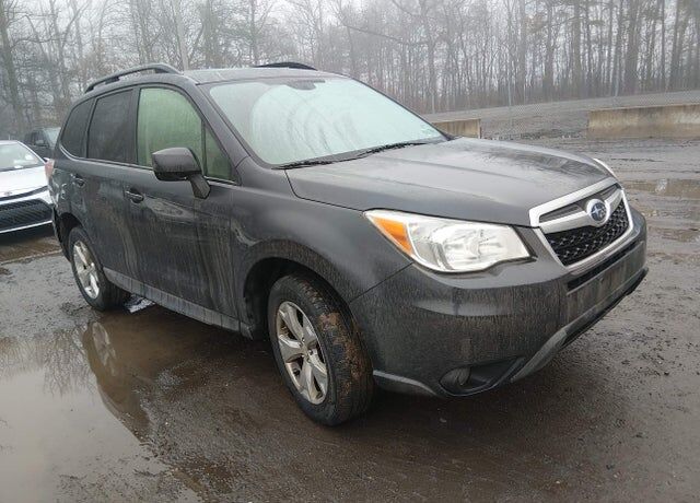 2016 SUBARU Forester