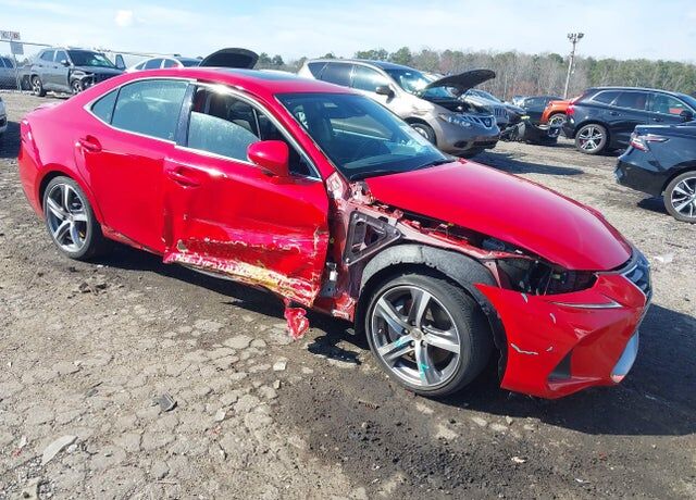 2017 LEXUS IS