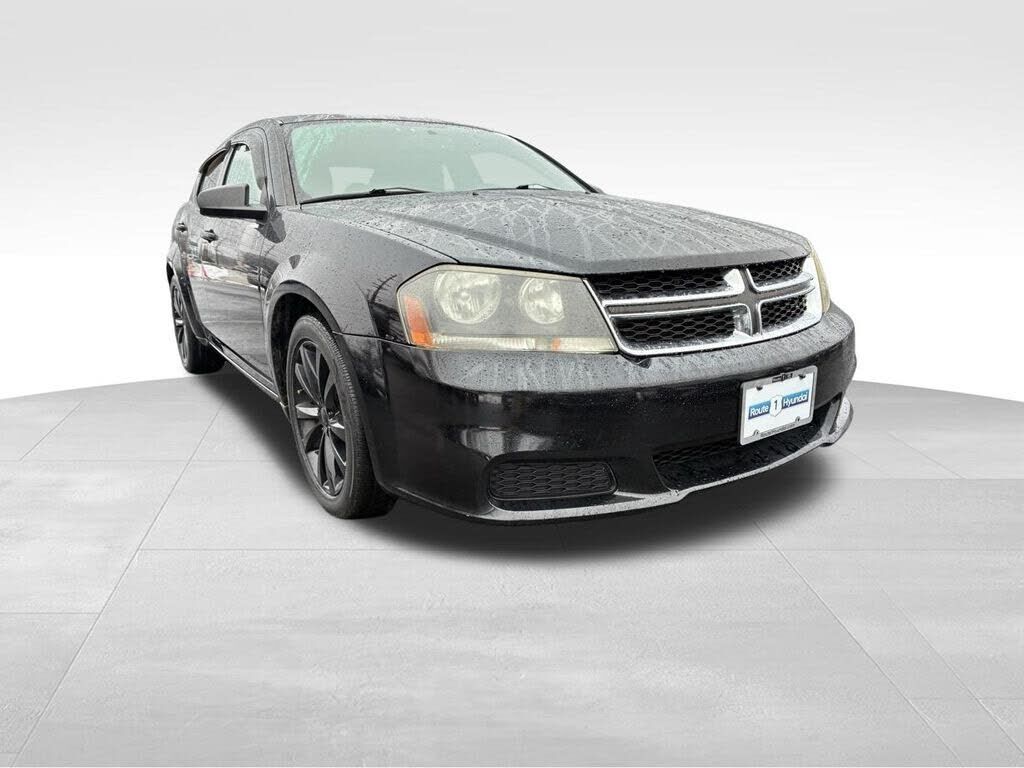 2013 DODGE Avenger