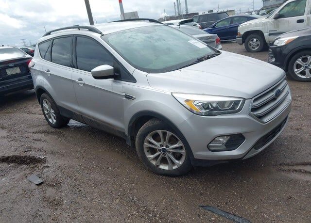 2017 FORD Escape