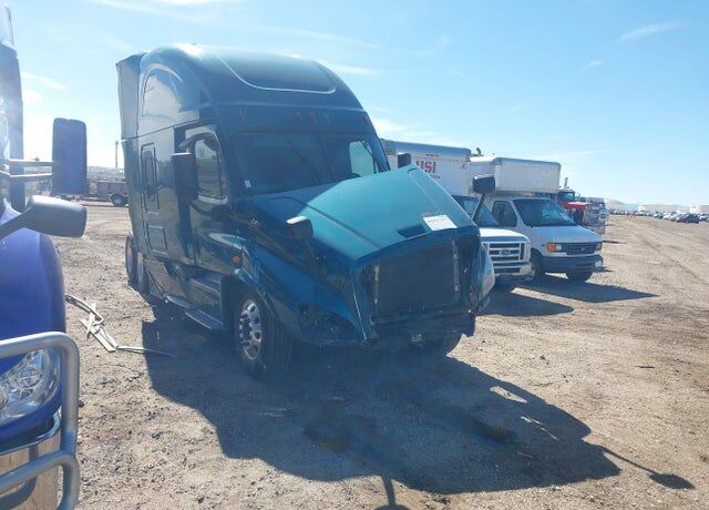 2016 FREIGHTLINER Cascadia