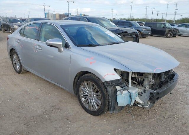 2013 LEXUS ES