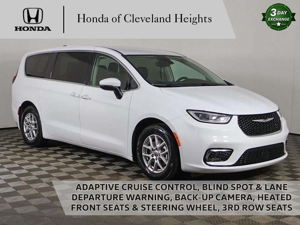 2023 CHRYSLER Pacifica