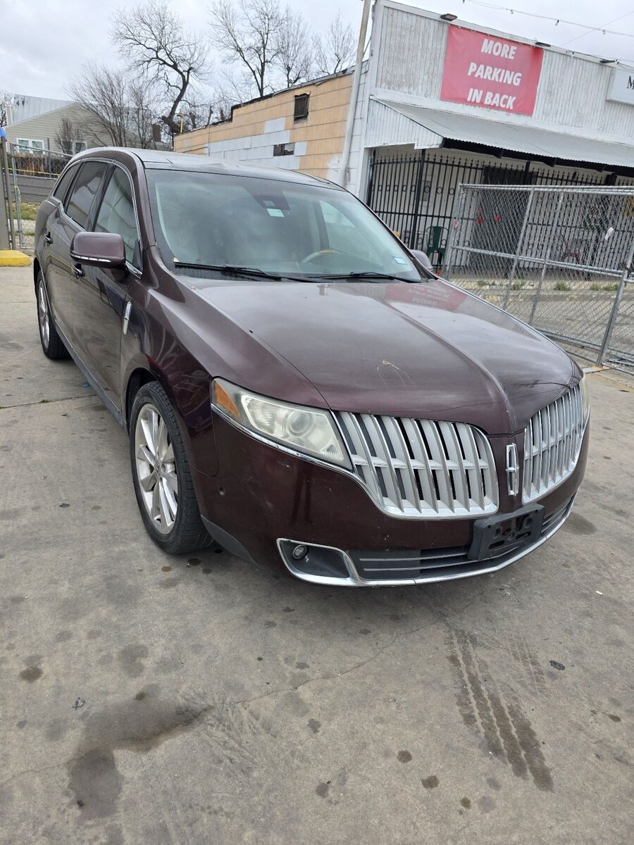 Lincoln MKT