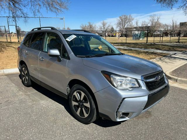2017 SUBARU Forester