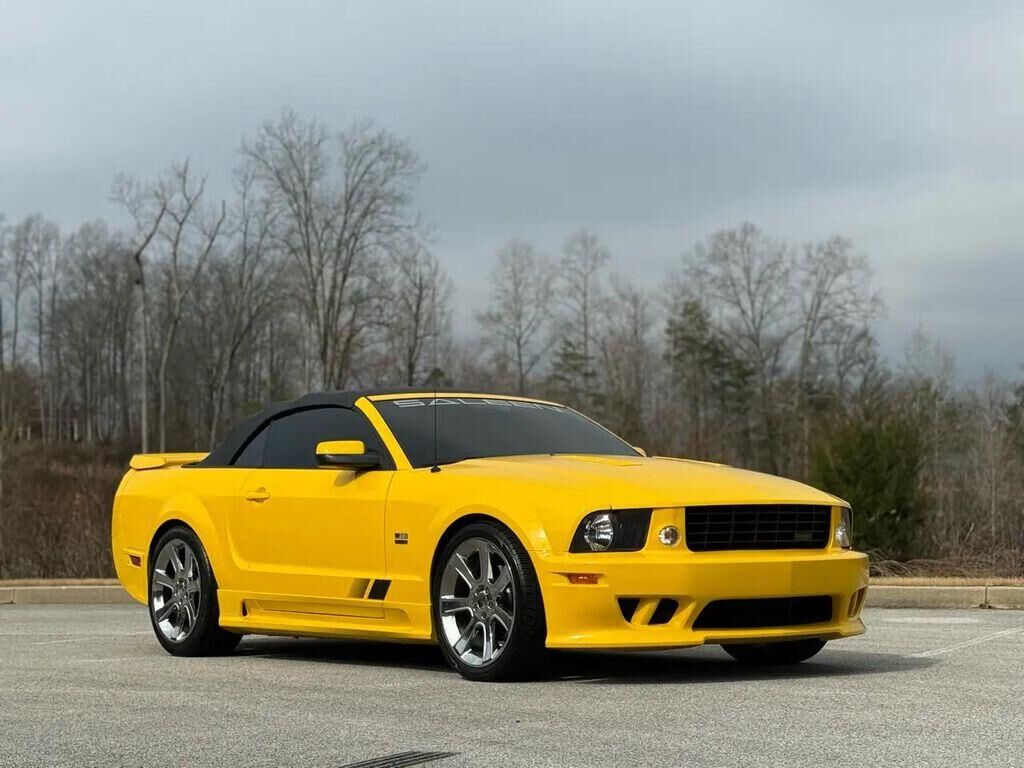 2005 FORD Mustang