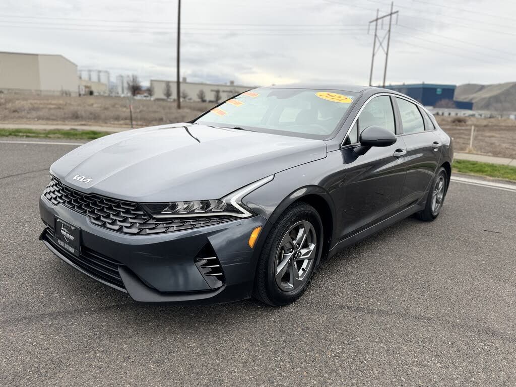 2022 KIA K5