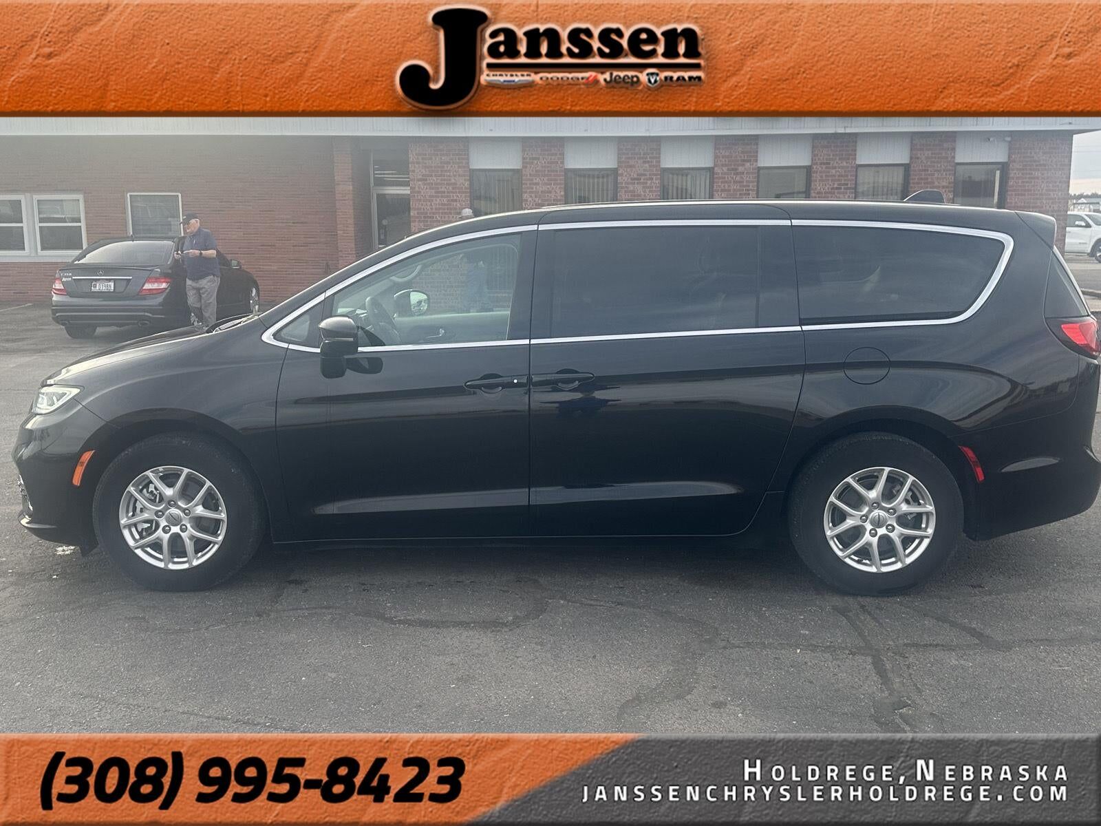 2024 CHRYSLER Pacifica