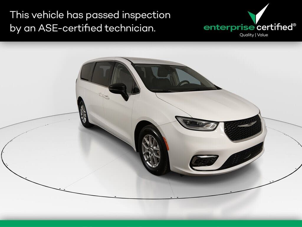 2024 CHRYSLER Pacifica