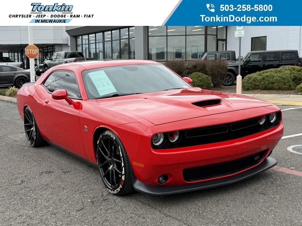 2016 DODGE Challenger