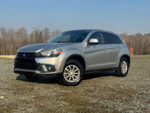 2018 MITSUBISHI RVR