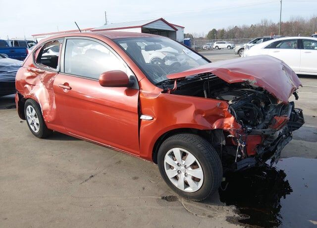 2010 HYUNDAI Accent