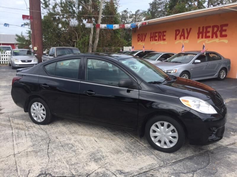 2014 NISSAN Versa
