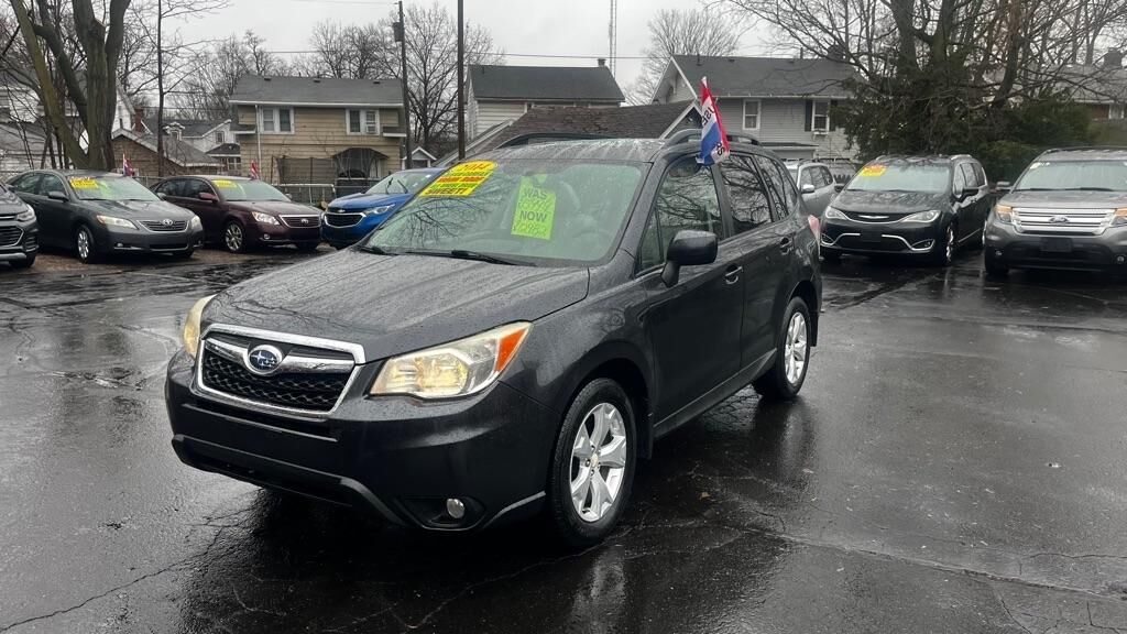 2014 SUBARU Forester