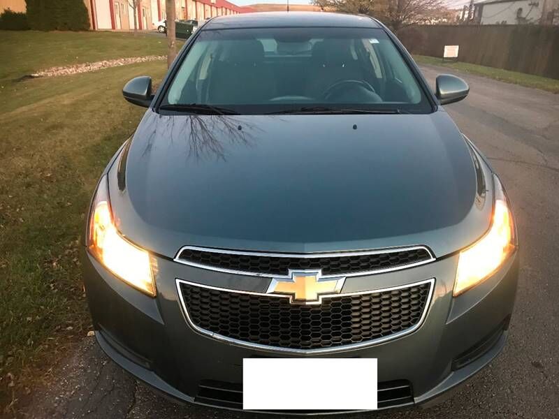 2012 CHEVROLET Cruze