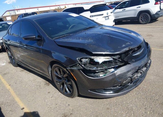 2015 CHRYSLER 200