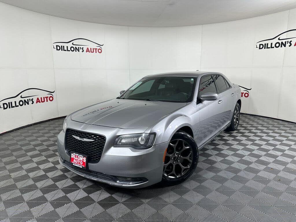 2016 CHRYSLER 300